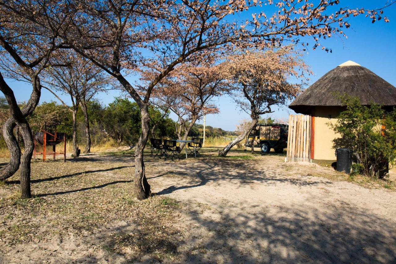 Hakusembe River Campsite รุนดู ภายนอก รูปภาพ